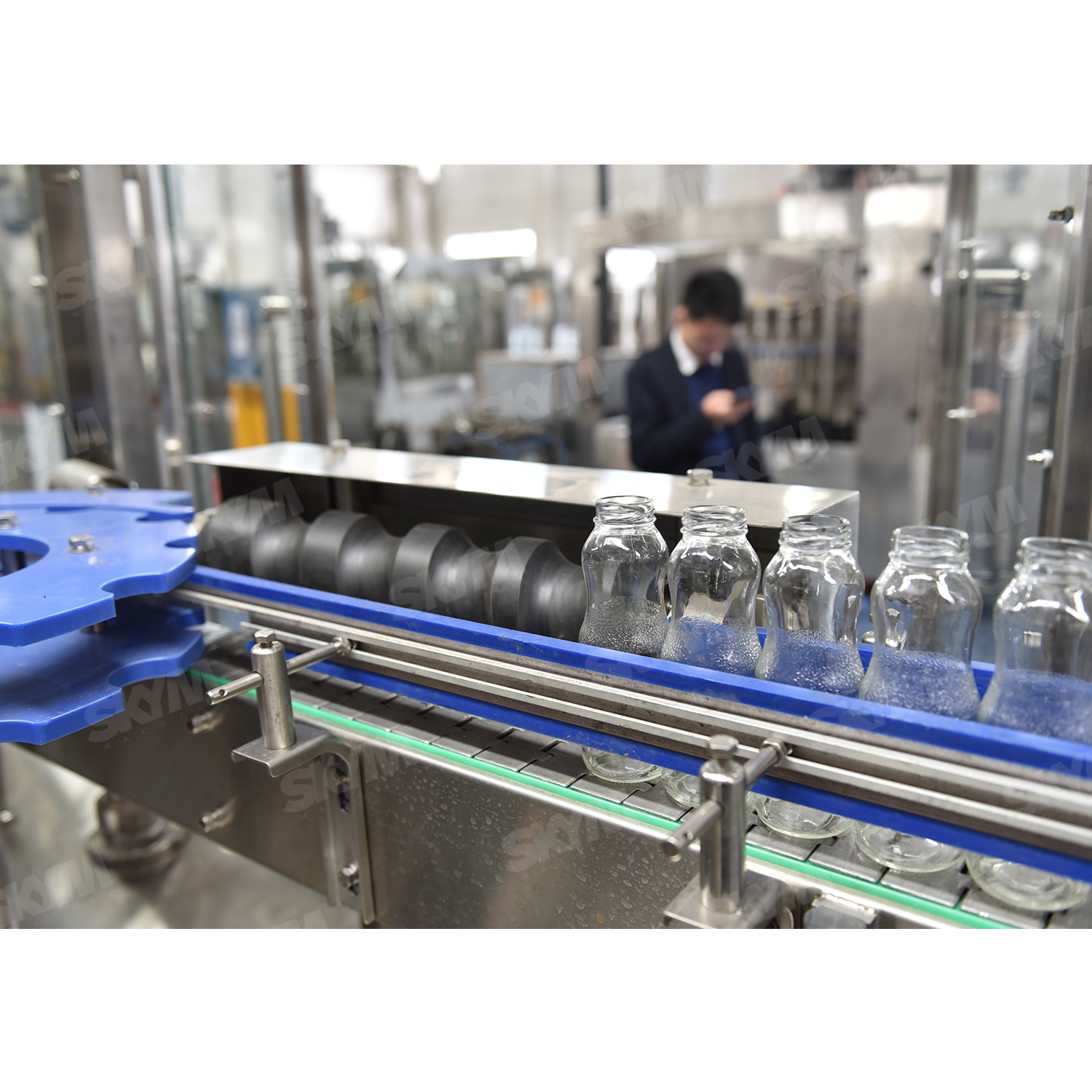 Industrial Plastic Juice Bottle Filling Machine from China manufacturer